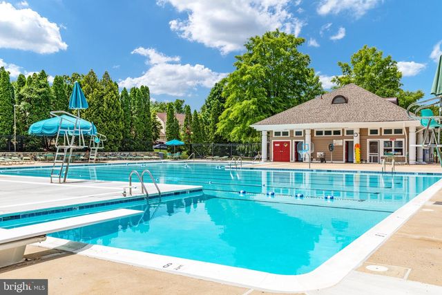 13809 S SPRINGS DR, Clifton, VA 20124