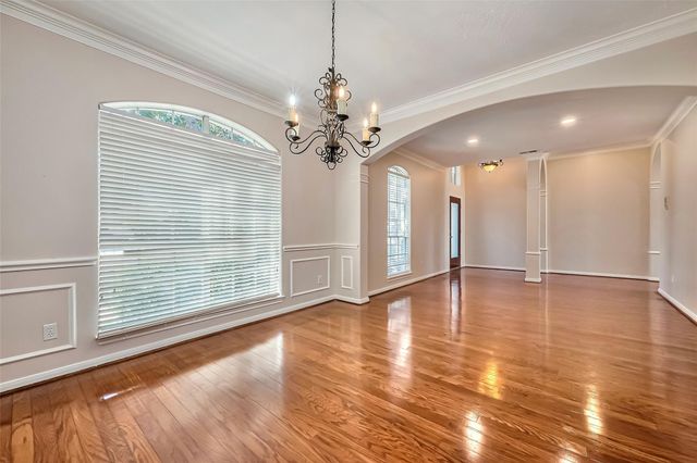 19 Calleston Court, Sugar Land, TX 77479