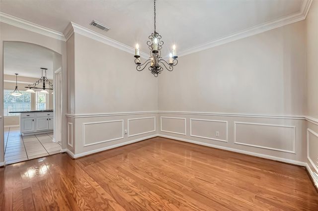 19 Calleston Court, Sugar Land, TX 77479