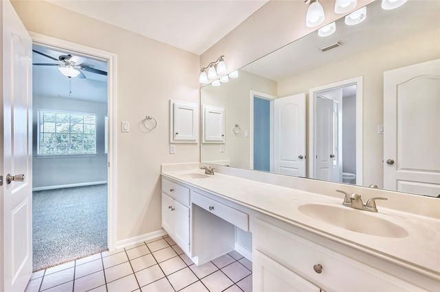 19 Calleston Court, Sugar Land, TX 77479