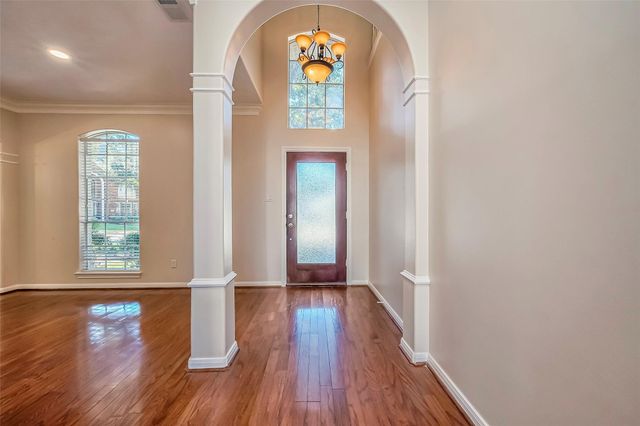 19 Calleston Court, Sugar Land, TX 77479