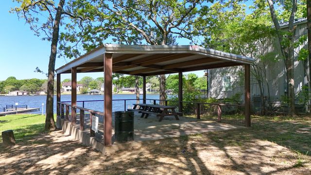 11300 Cedar Drive, Mabank, TX 75156