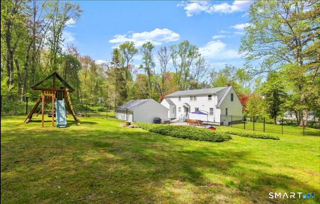 8 Ferndale Drive, Easton, CT 06612