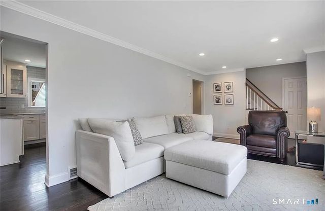 8 Ferndale Drive, Easton, CT 06612