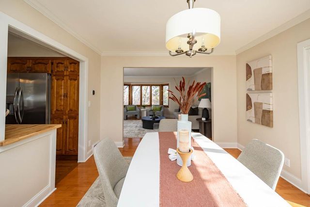 5600 W 70th Street, Edina, MN 55439