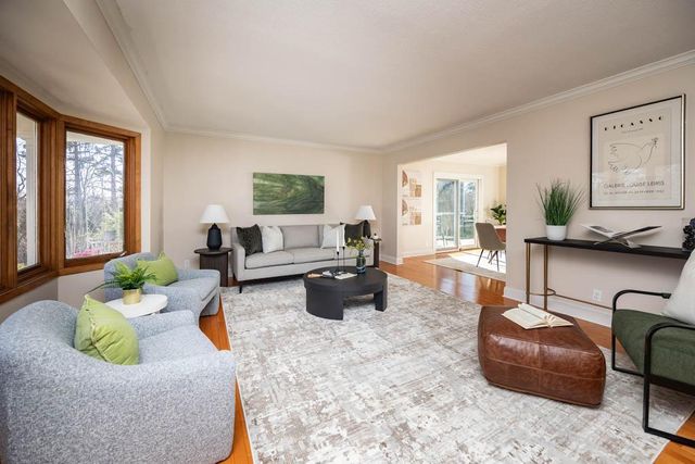 5600 W 70th Street, Edina, MN 55439