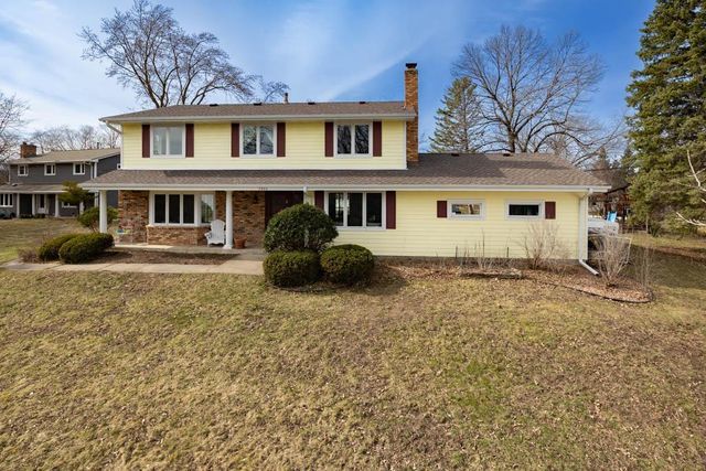 5600 W 70th Street, Edina, MN 55439