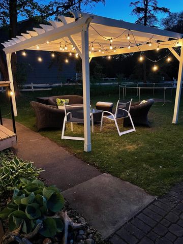 5600 W 70th Street, Edina, MN 55439