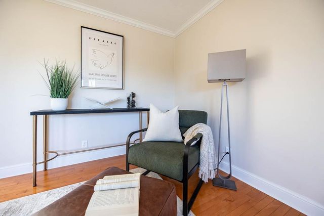 5600 W 70th Street, Edina, MN 55439