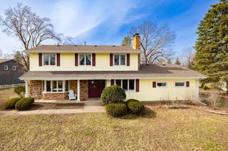 5600 W 70th Street, Edina, MN 55439