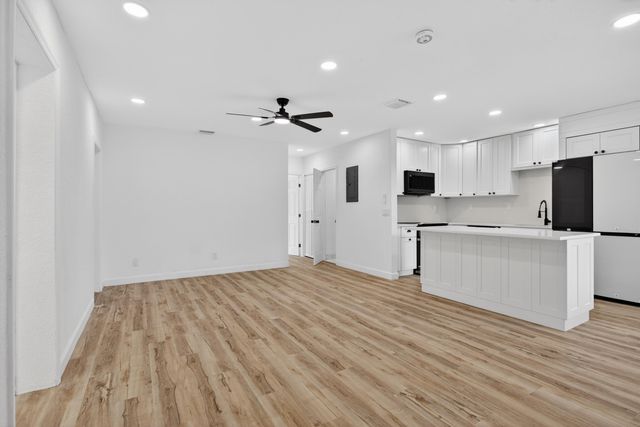 5183 NE 15th Avenue, Pompano Beach, FL 33064