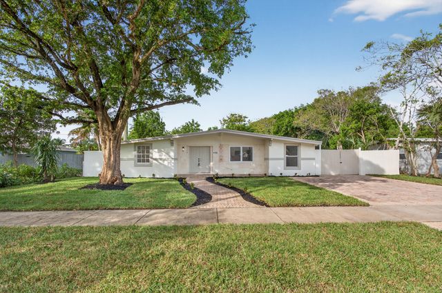 5183 NE 15th Avenue, Pompano Beach, FL 33064