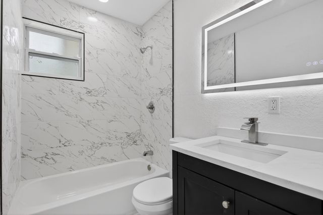 5183 NE 15th Avenue, Pompano Beach, FL 33064