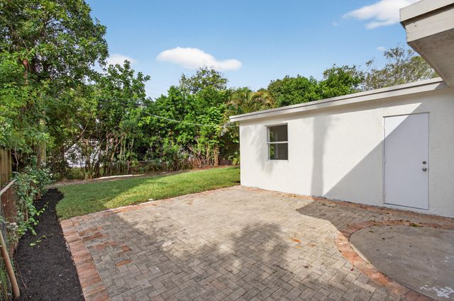 5183 NE 15th Avenue, Pompano Beach, FL 33064