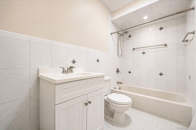 117-43 164th Street, Jamaica, NY 11434