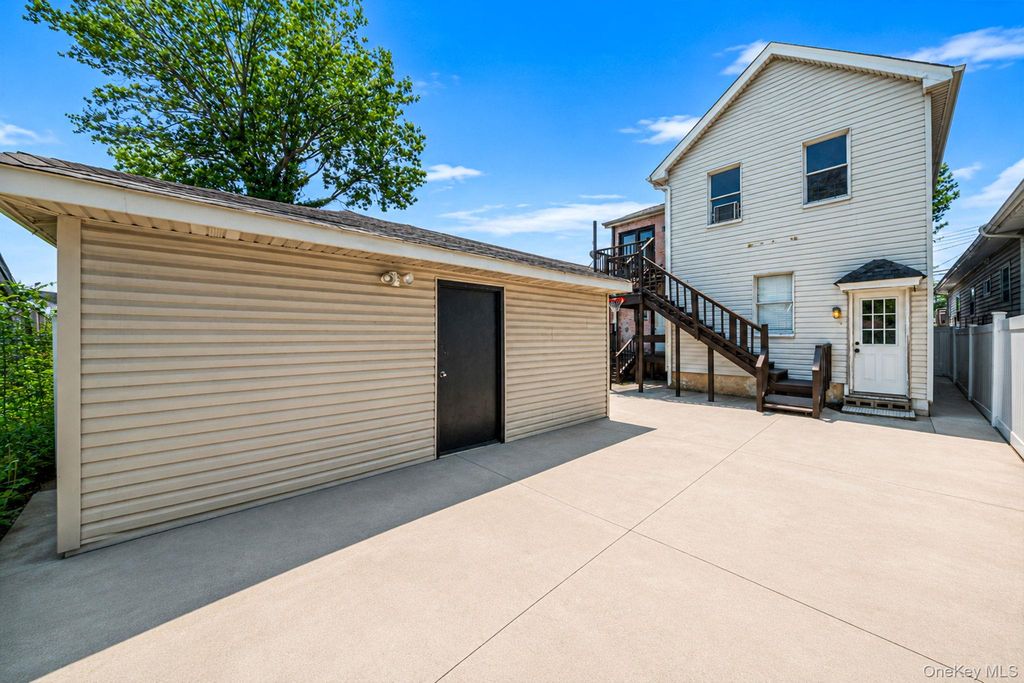 117-43 164th Street, Jamaica, NY 11434 — photo 4