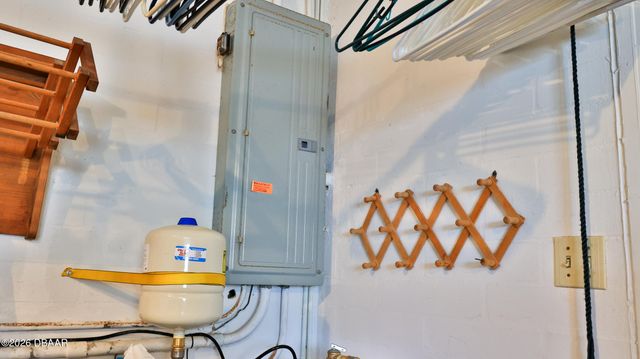 5 Friendly Circle, Ormond Beach, FL 32176