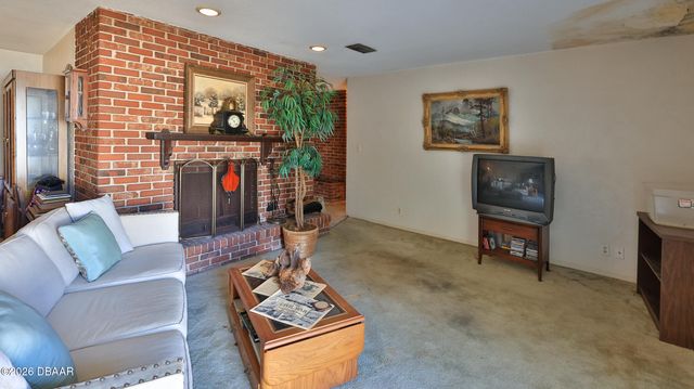 5 Friendly Circle, Ormond Beach, FL 32176