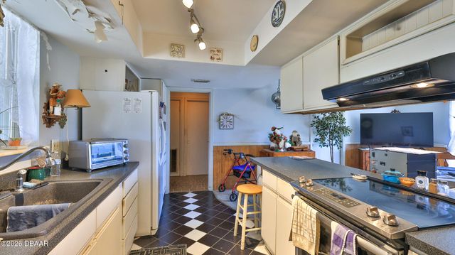 5 Friendly Circle, Ormond Beach, FL 32176