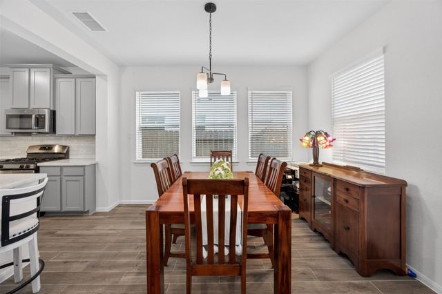 2835 Bisbee Road, League City, TX 77573
