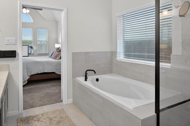 2835 Bisbee Road, League City, TX 77573