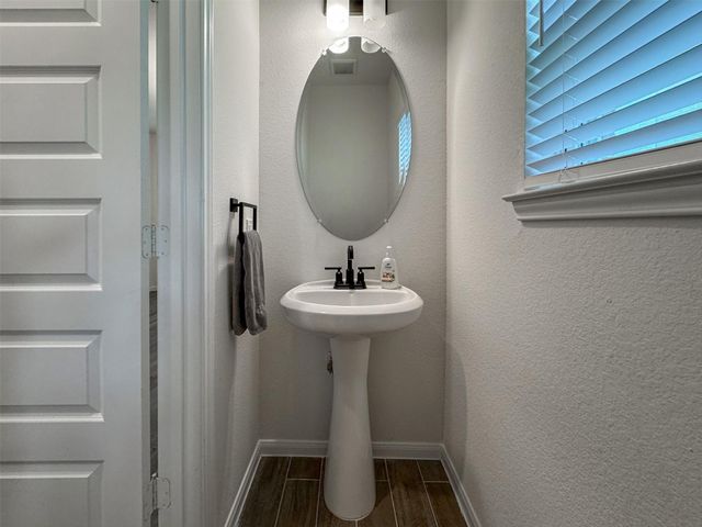 2835 Bisbee Road, League City, TX 77573