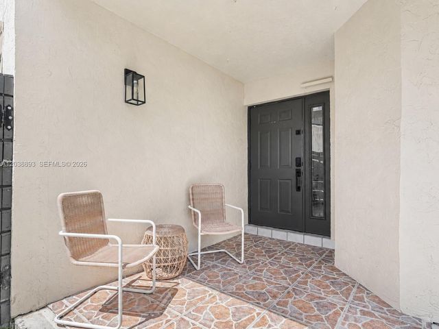 11010 SW 13th Street, Pembroke Pines, FL 33025