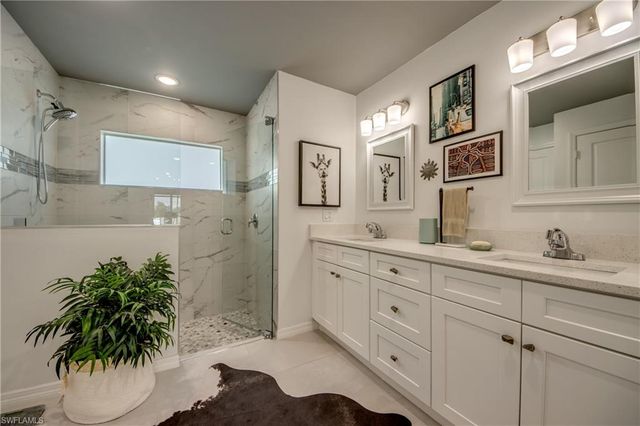 29 SW 21st PL, Cape Coral, FL 33991