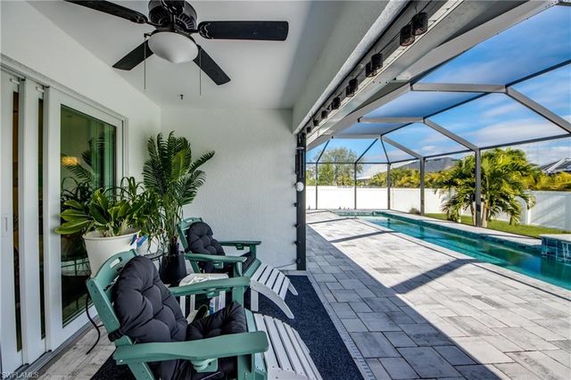 29 SW 21st PL, Cape Coral, FL 33991