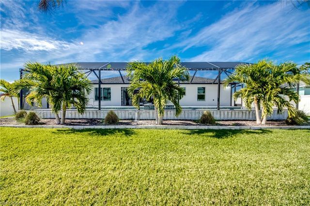 29 SW 21st PL, Cape Coral, FL 33991