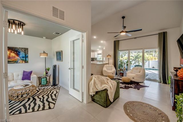 29 SW 21st PL, Cape Coral, FL 33991