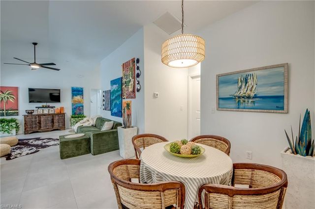 29 SW 21st PL, Cape Coral, FL 33991