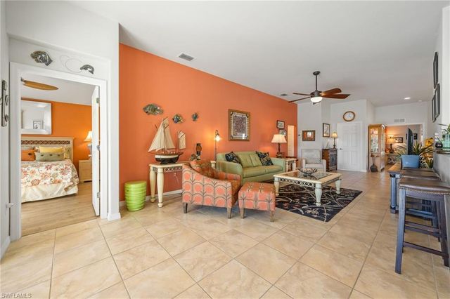 2542 Greendale PL, Cape Coral, FL 33991