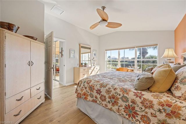 2542 Greendale PL, Cape Coral, FL 33991