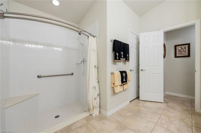 2542 Greendale PL, Cape Coral, FL 33991