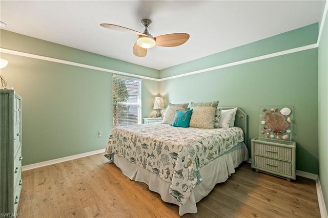 2542 Greendale PL, Cape Coral, FL 33991