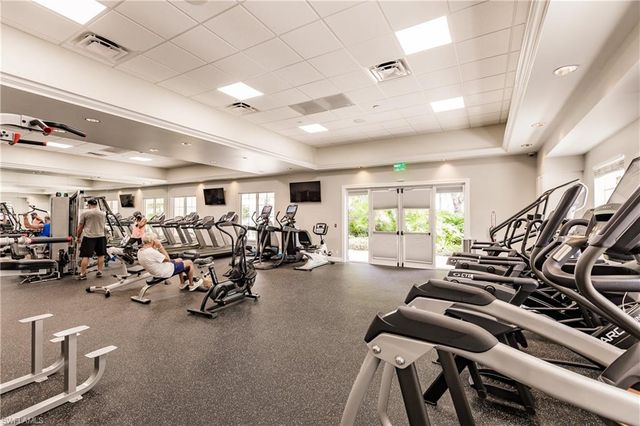 2542 Greendale PL, Cape Coral, FL 33991