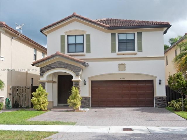 11455 NW 88th Ln, Doral, FL 33178