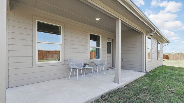 356 LUBBOCK Drive, Azle, TX 76020