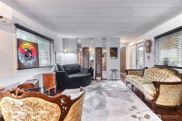 1555 Panorama Drive, Point Roberts, WA 98281