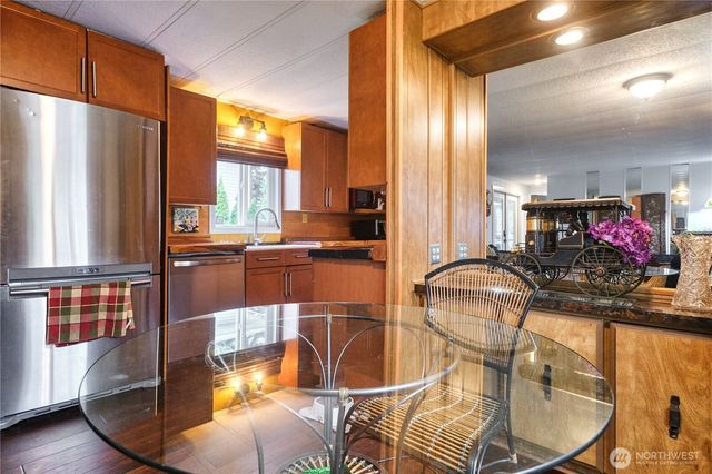 1555 Panorama Drive, Point Roberts, WA 98281