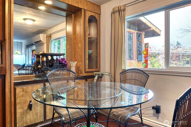 1555 Panorama Drive, Point Roberts, WA 98281