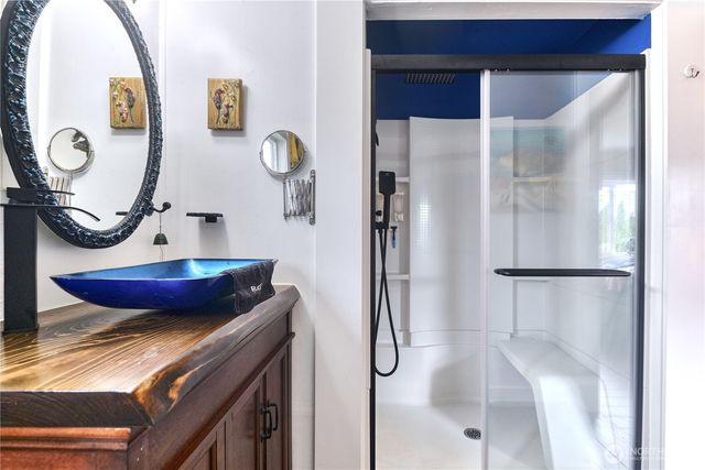 1555 Panorama Drive, Point Roberts, WA 98281