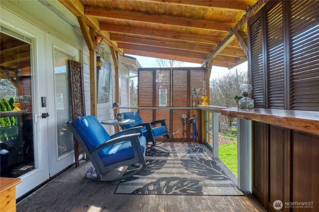 1555 Panorama Drive, Point Roberts, WA 98281