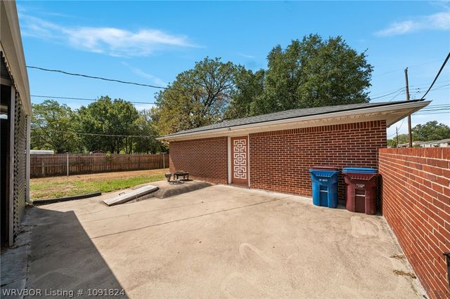4802 S 34th Street, Fort Smith, AR 72903