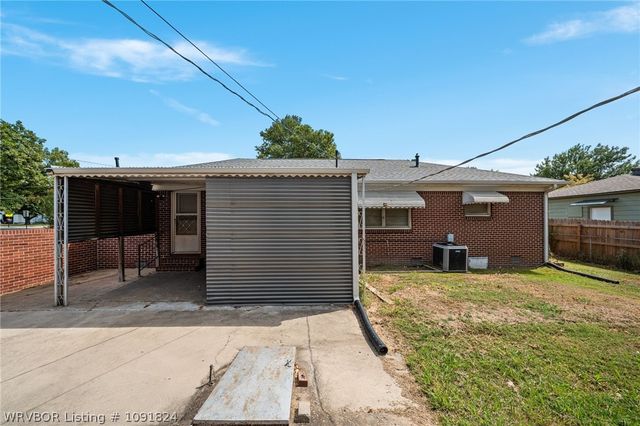 4802 S 34th Street, Fort Smith, AR 72903