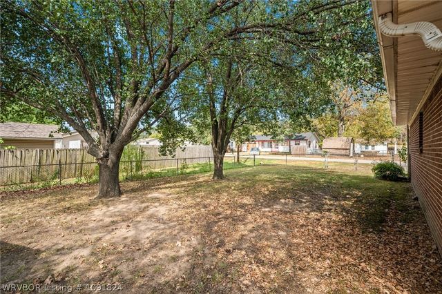 4802 S 34th Street, Fort Smith, AR 72903
