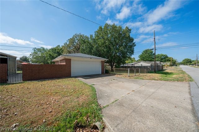 4802 S 34th Street, Fort Smith, AR 72903