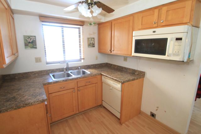 7249 W Wabash AVENUE, Milwaukee, WI 53223