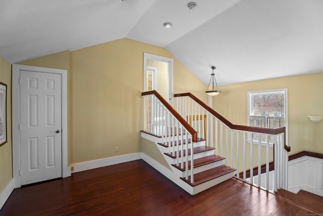 60 Lyme Street, Old Lyme, CT 06371